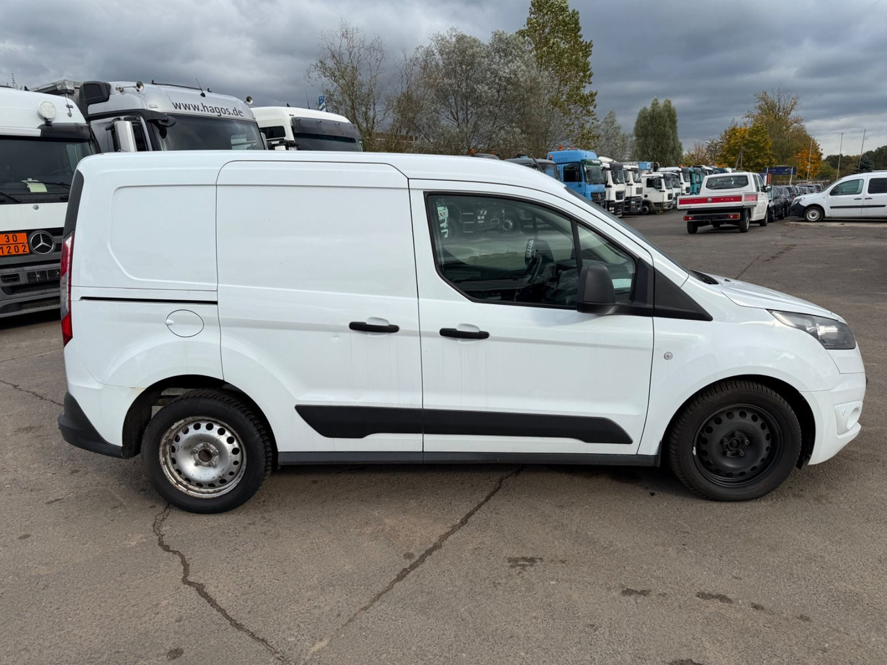 Ford Transit Connect Kasten Trend - Keleivinis furgonas: foto 3 Ford Transit Connect Kasten Trend - Keleivinis furgonas: foto 3