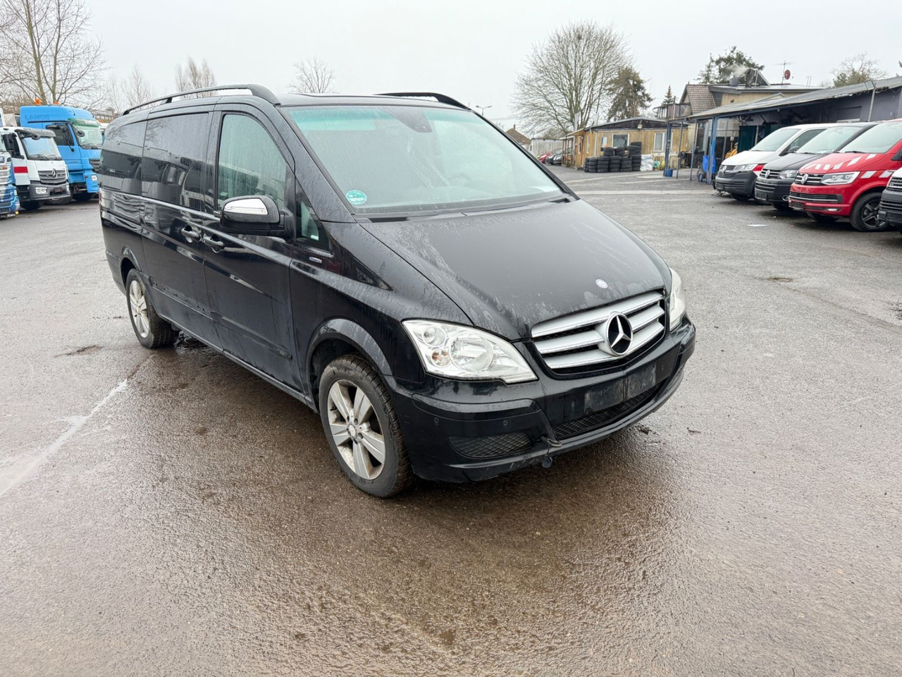 Mercedes-Benz Viano 2.2 CDI Trend Edition lang Motorschaden - Komercinis automobilis: foto 3 Mercedes-Benz Viano 2.2 CDI Trend Edition lang Motorschaden - Komercinis automobilis: foto 3