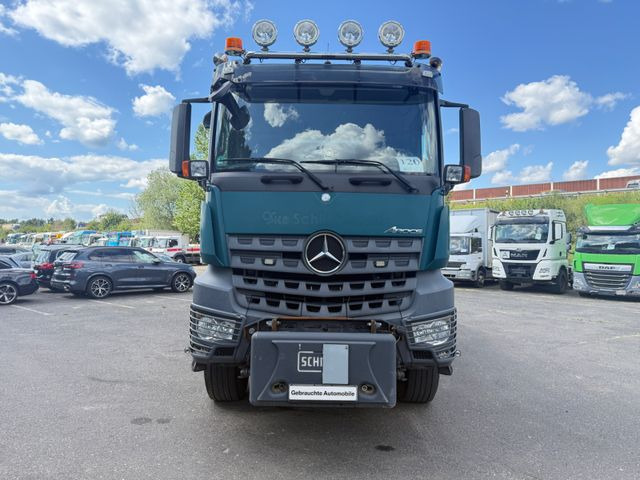 Mercedes-Benz Arocs 3346 Kipper 6x6 - Savivartis sunkvežimis: foto 1 Mercedes-Benz Arocs 3346 Kipper 6x6 - Savivartis sunkvežimis: foto 1