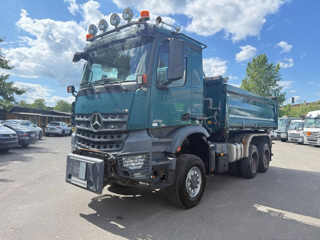 Mercedes-Benz Arocs 3346 Kipper 6x6 - Savivartis sunkvežimis: foto 3 Mercedes-Benz Arocs 3346 Kipper 6x6 - Savivartis sunkvežimis: foto 3