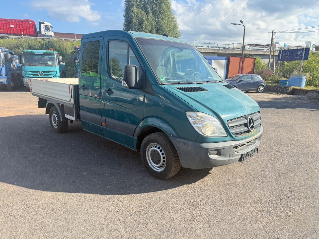Mercedes-Benz Sprinter DoKa 215 CDI - Bortinis automobilis, Komercinis automobilis su dviguba kabina: foto 1 Mercedes-Benz Sprinter DoKa 215 CDI - Bortinis automobilis, Komercinis automobilis su dviguba kabina: foto 1