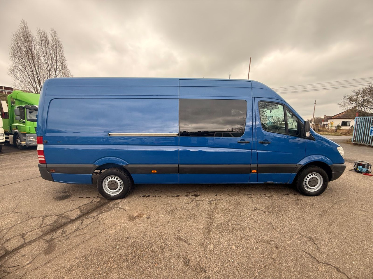 Mercedes-Benz Sprinter II Kasten 313 CDI - Krovininis mikroautobusas: foto 3 Mercedes-Benz Sprinter II Kasten 313 CDI - Krovininis mikroautobusas: foto 3