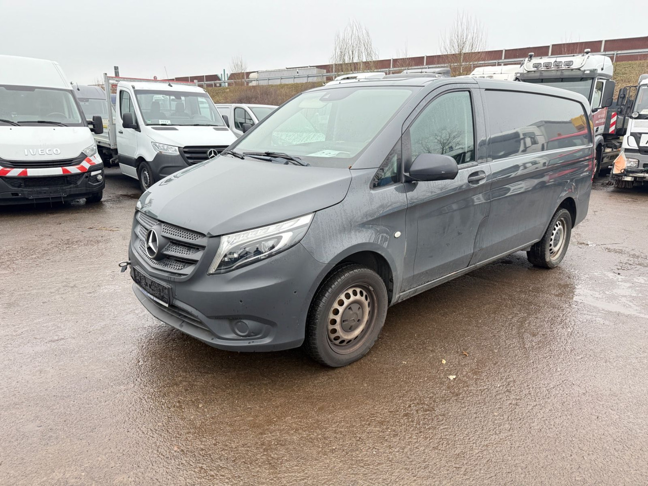 Mercedes-Benz Vito Kasten 119 CDI/BT 4x4 lang MOTORSCHADEN - Keleivinis furgonas: foto 2 Mercedes-Benz Vito Kasten 119 CDI/BT 4x4 lang MOTORSCHADEN - Keleivinis furgonas: foto 2