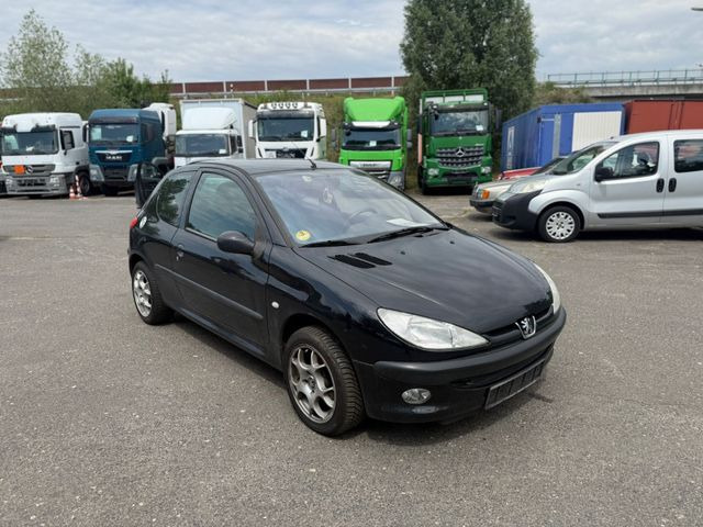 Peugeot 206 1.4 HDi - Sedanas: foto 2 Peugeot 206 1.4 HDi - Sedanas: foto 2