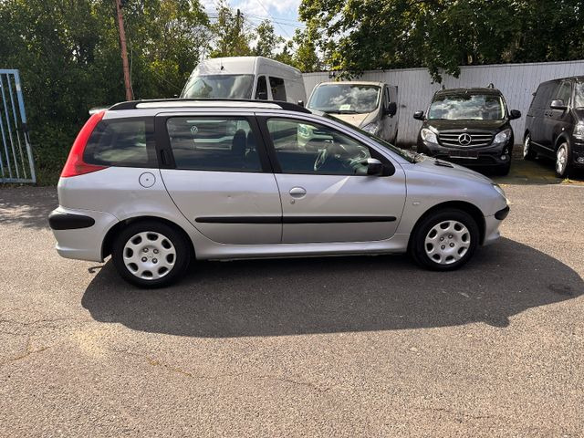 Peugeot 206 SW Grand Filou Cool - Universalas: foto 5 Peugeot 206 SW Grand Filou Cool - Universalas: foto 5