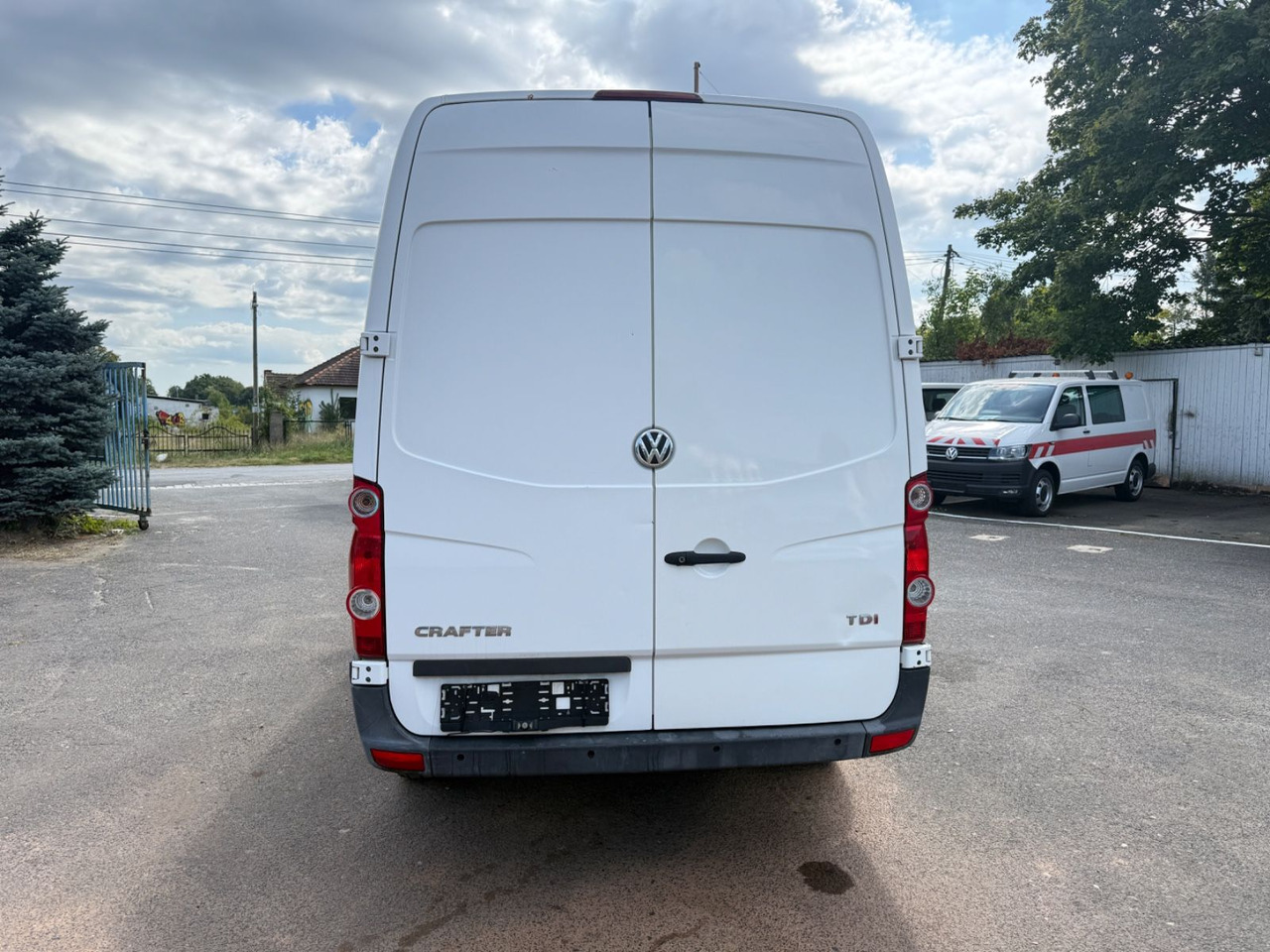 Volkswagen Crafter Kasten 35 mittel L2H2 Hochdach - Krovininis mikroautobusas: foto 4 Volkswagen Crafter Kasten 35 mittel L2H2 Hochdach - Krovininis mikroautobusas: foto 4
