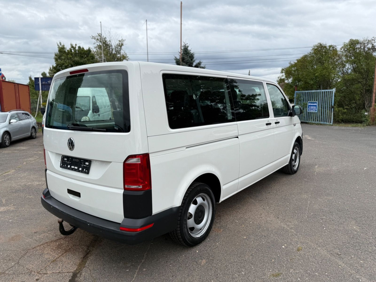 Volkswagen T6 Transporter 9 Sitzer 4Motion - Keleivinis furgonas: foto 4 Volkswagen T6 Transporter 9 Sitzer 4Motion - Keleivinis furgonas: foto 4