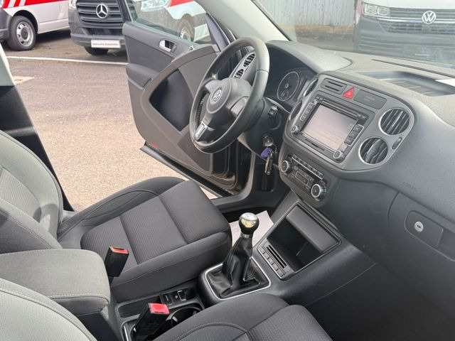 Keleivinis furgonas Volkswagen Tiguan Team BMT: foto 11