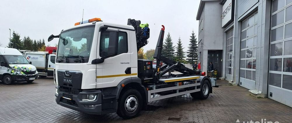 MAN TGM 15.250, hakowiec Janco/GP Lift + HDS Hiab - Šiukšliavežis: foto 4 MAN TGM 15.250, hakowiec Janco/GP Lift + HDS Hiab - Šiukšliavežis: foto 4