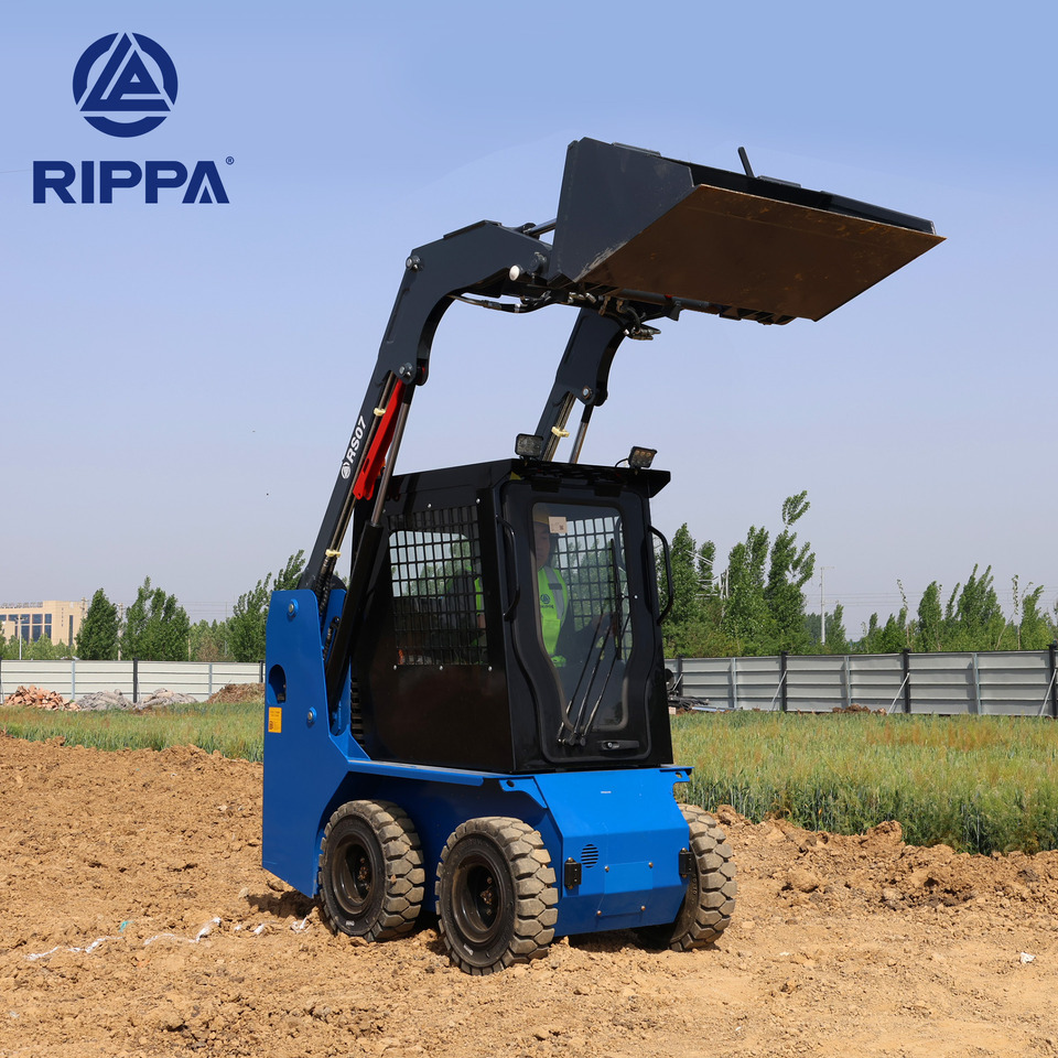 Rippa RS07 Compact Loader | 24.4hp Kubota Power | High Flow Dual Pump | Comfortable A/C Cabin - Mini krautuvas: foto 3 Rippa RS07 Compact Loader | 24.4hp Kubota Power | High Flow Dual Pump | Comfortable A/C Cabin - Mini krautuvas: foto 3