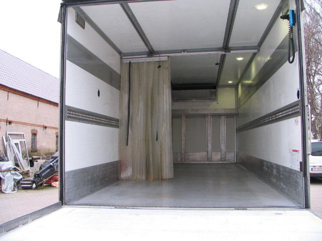 Mercedes-Benz Antos 1835 / Kühlkoffer / Thermoking T-600R / LBW - Refrižeratorius sunkvežimis: foto 4 Mercedes-Benz Antos 1835 / Kühlkoffer / Thermoking T-600R / LBW - Refrižeratorius sunkvežimis: foto 4