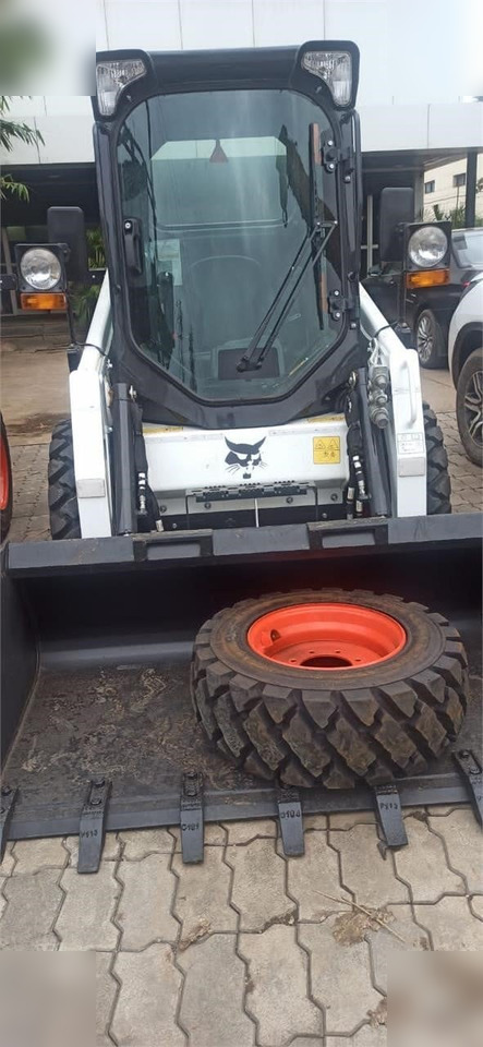 BOBCAT S450 - Mini krautuvas: foto 4 BOBCAT S450 - Mini krautuvas: foto 4