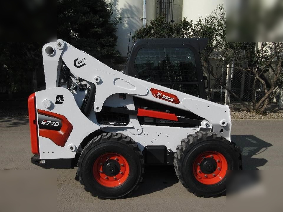 BOBCAT S770 - Mini krautuvas: foto 1 BOBCAT S770 - Mini krautuvas: foto 1