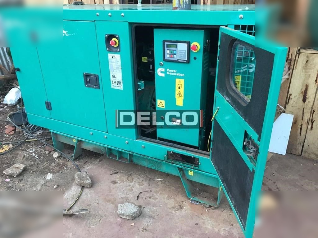 CUMMINS 1250 KVA - Elektrinis generatorius: foto 2 CUMMINS 1250 KVA - Elektrinis generatorius: foto 2