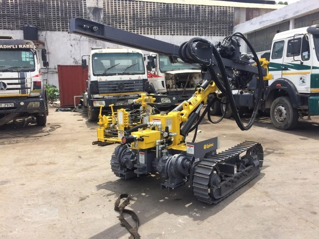 EPIROC AIRROC D35 - Gręžimo mašina: foto 1 EPIROC AIRROC D35 - Gręžimo mašina: foto 1