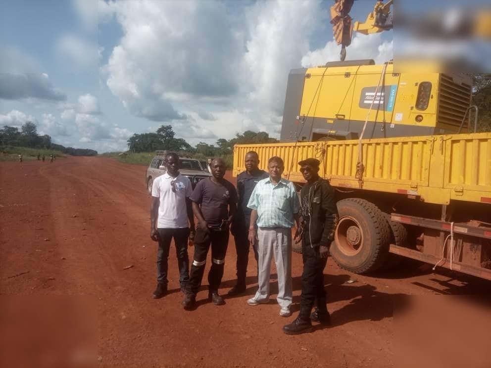 Nauja Gręžimo mašina EPIROC AIRROC D40: foto 8