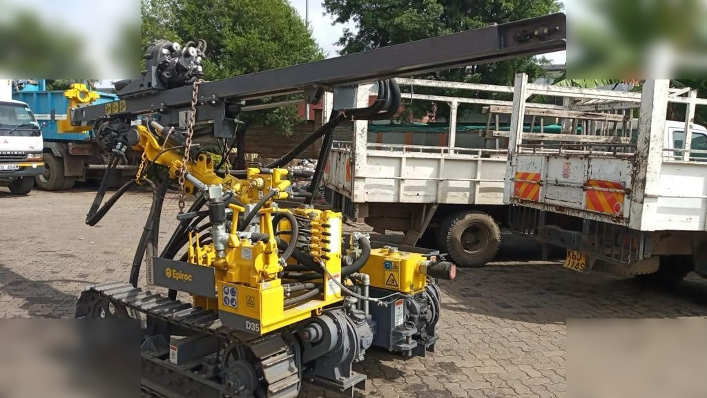 EPIROC AIRROC D40 - Gręžimo mašina: foto 1 EPIROC AIRROC D40 - Gręžimo mašina: foto 1