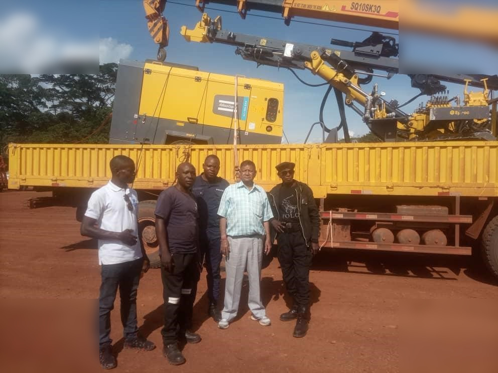 EPIROC AIRROC D40 - Gręžimo mašina: foto 1 EPIROC AIRROC D40 - Gręžimo mašina: foto 1