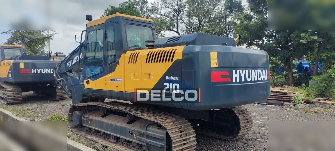 HYUNDAI ROBEX 210 - Vikšrinis ekskavatorius: foto 4 HYUNDAI ROBEX 210 - Vikšrinis ekskavatorius: foto 4