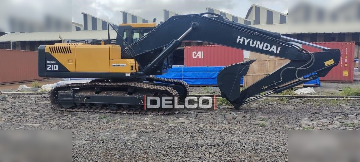 HYUNDAI ROBEX 210 - Vikšrinis ekskavatorius: foto 5 HYUNDAI ROBEX 210 - Vikšrinis ekskavatorius: foto 5