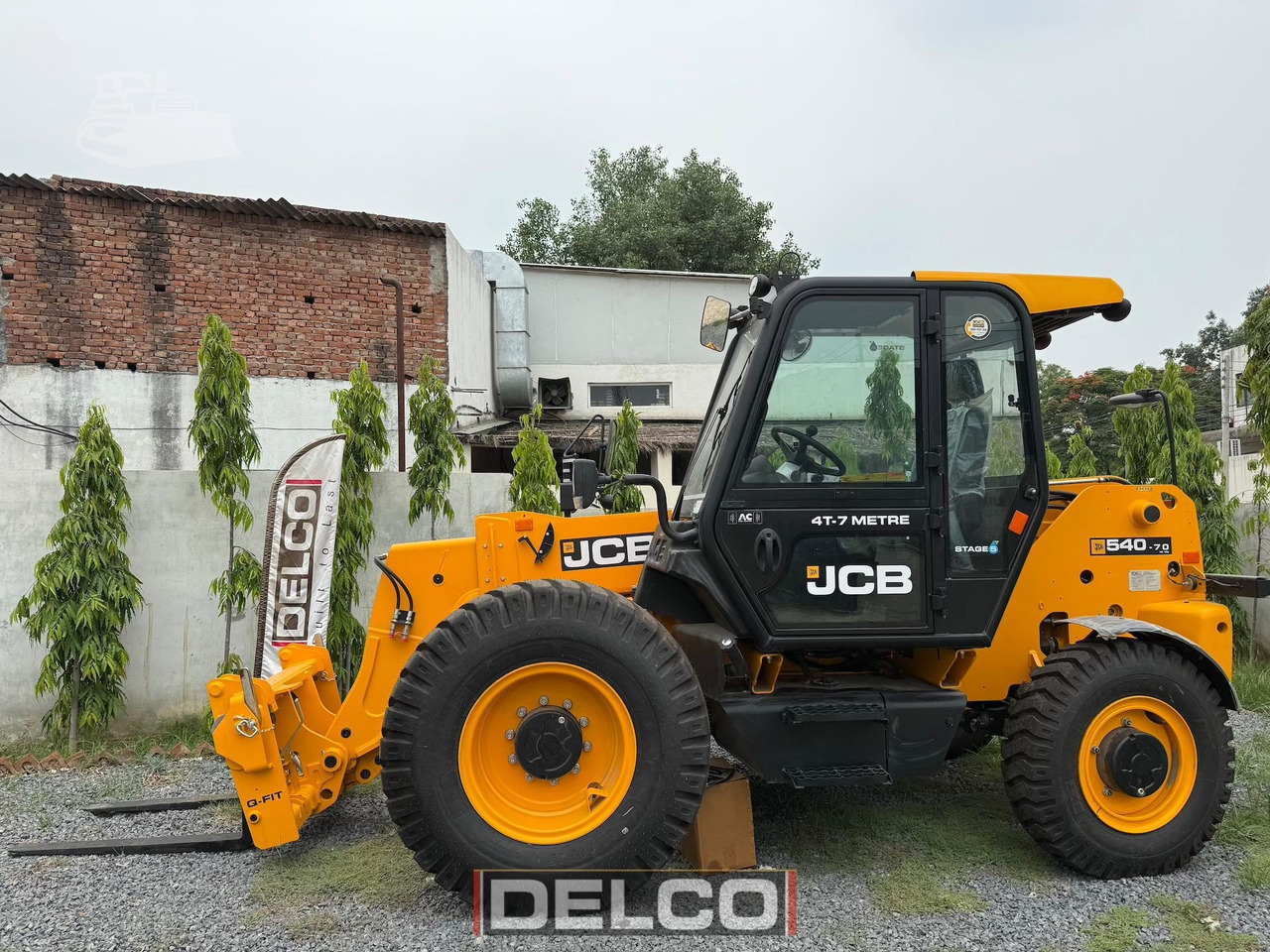 JCB 540-70 - Teleskopinis krautuvas: foto 1 JCB 540-70 - Teleskopinis krautuvas: foto 1