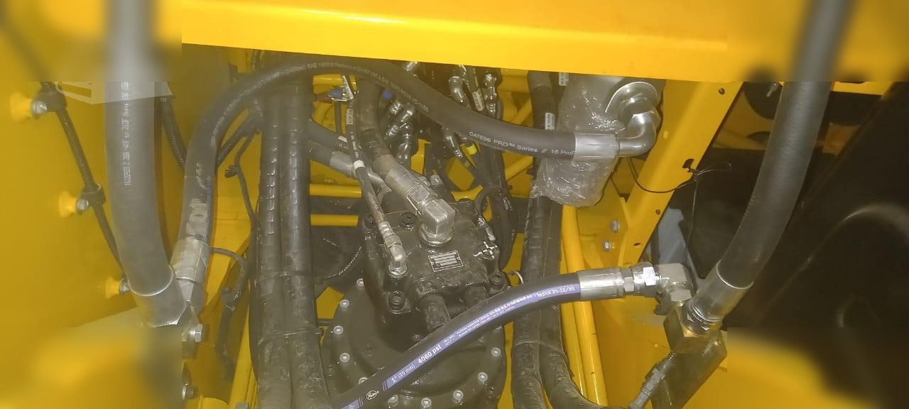 Nauja Vikšrinis ekskavatorius JCB JS210 LC: foto 11