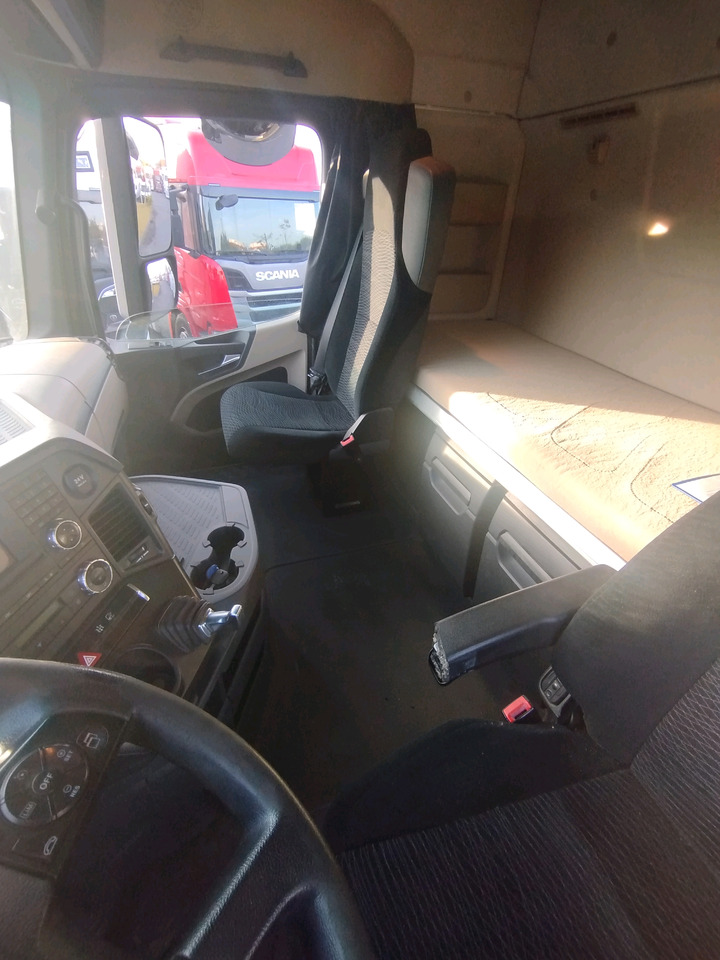 Mercedes Actros 1848 - Vilkikas: foto 4 Mercedes Actros 1848 - Vilkikas: foto 4