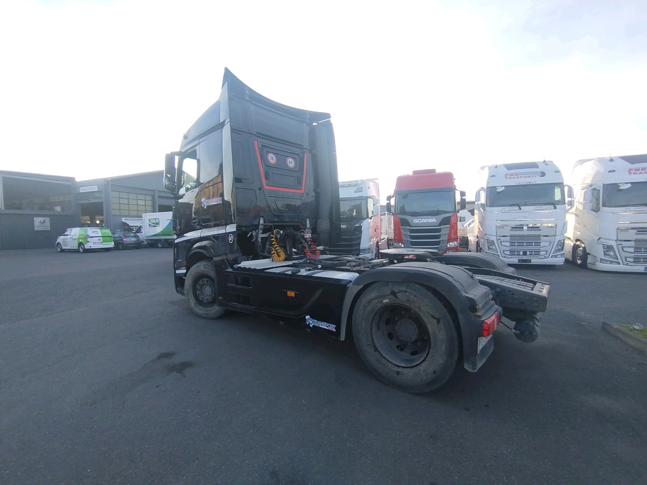 Mercedes Actros 1848 - Vilkikas: foto 1 Mercedes Actros 1848 - Vilkikas: foto 1