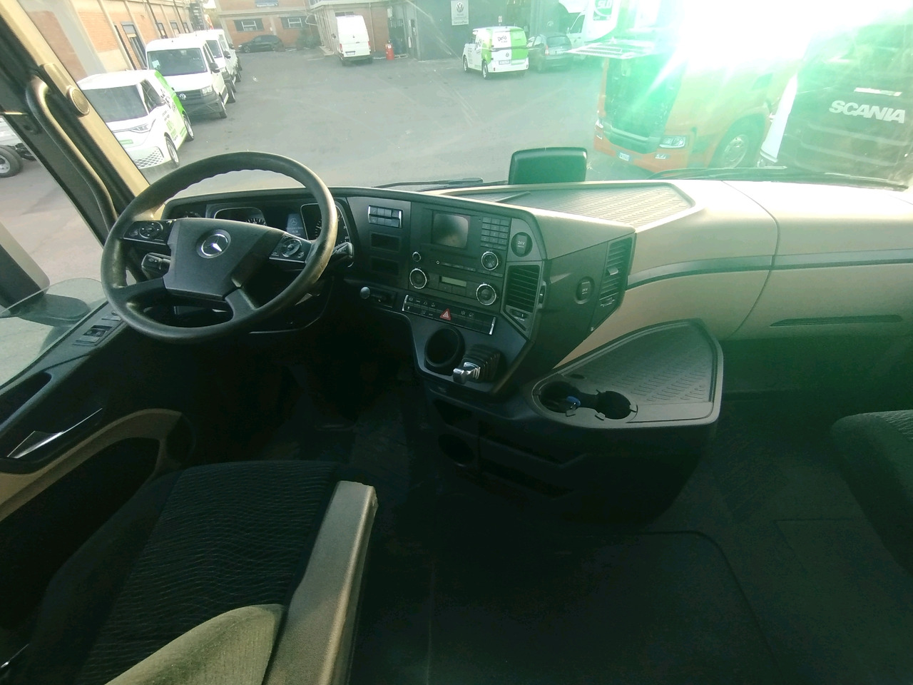 Mercedes Actros 1848 - Vilkikas: foto 3 Mercedes Actros 1848 - Vilkikas: foto 3