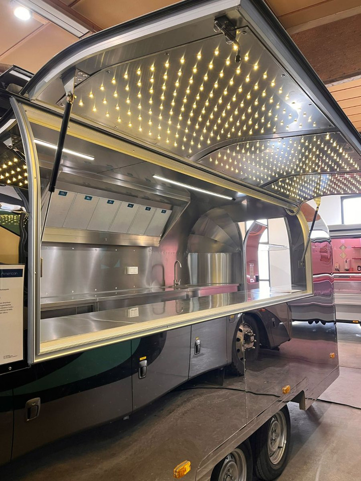 Esselmann Delistar Foodtruck 6000 ähn. Airstream - Prekybinė priekaba: foto 5 Esselmann Delistar Foodtruck 6000 ähn. Airstream - Prekybinė priekaba: foto 5