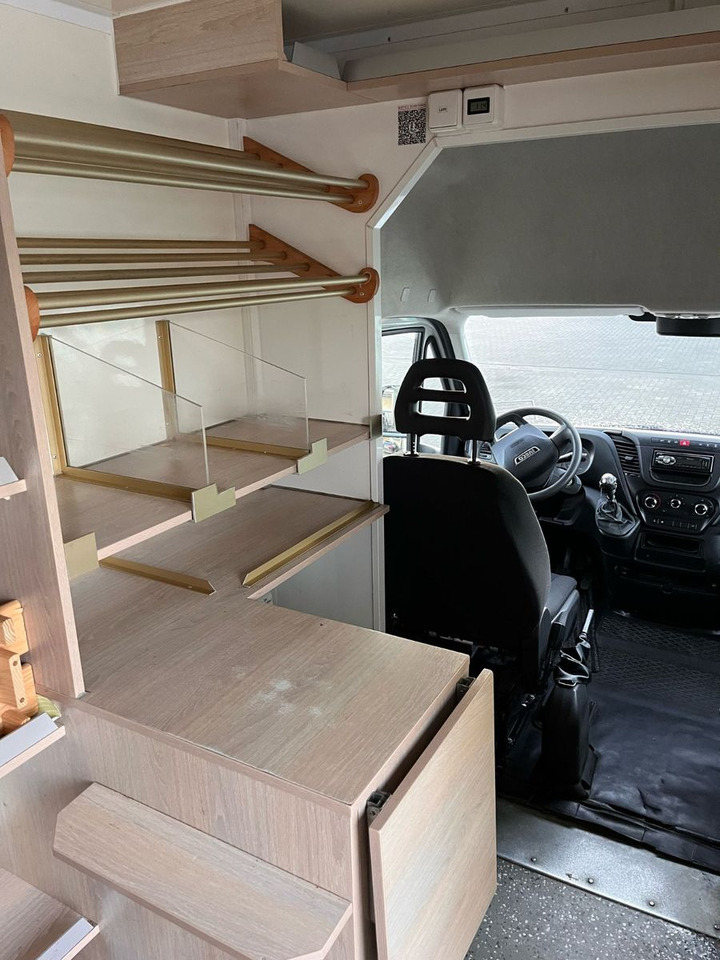 Nauja Furgonas su krovinių dėže Iveco Daily SB Mobil: foto 9