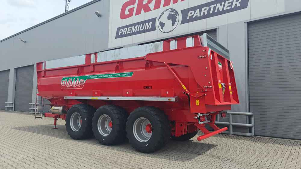 VAIA NL28 (3 axle trailer) - Pašarų tvarkymo technika: foto 3 VAIA NL28 (3 axle trailer) - Pašarų tvarkymo technika: foto 3