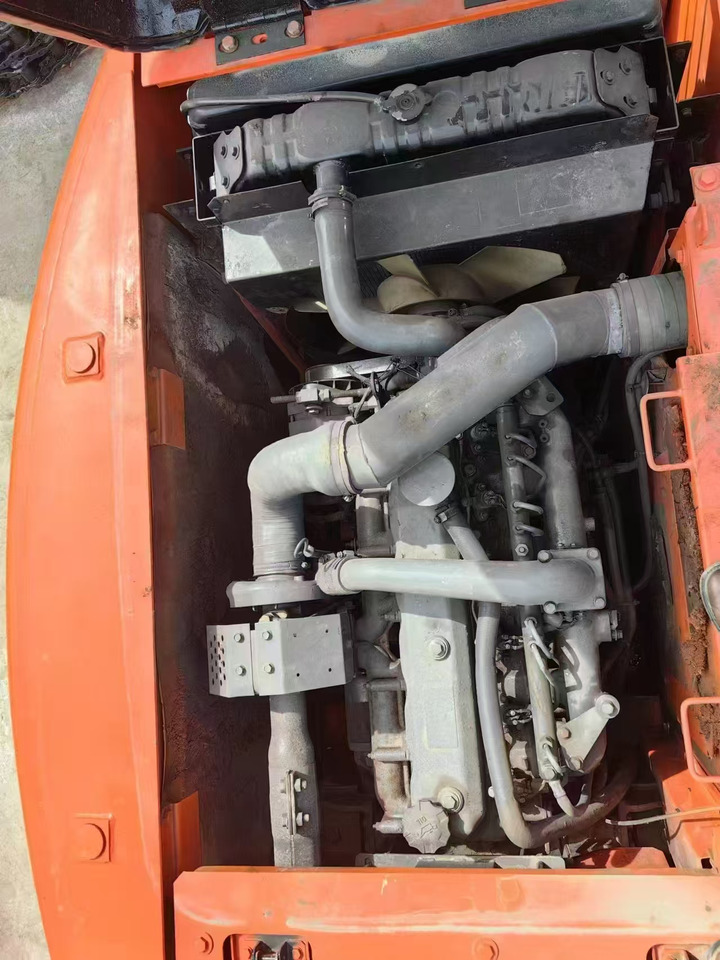 Doosan DX150 - Ratinis ekskavatorius: foto 3 Doosan DX150 - Ratinis ekskavatorius: foto 3