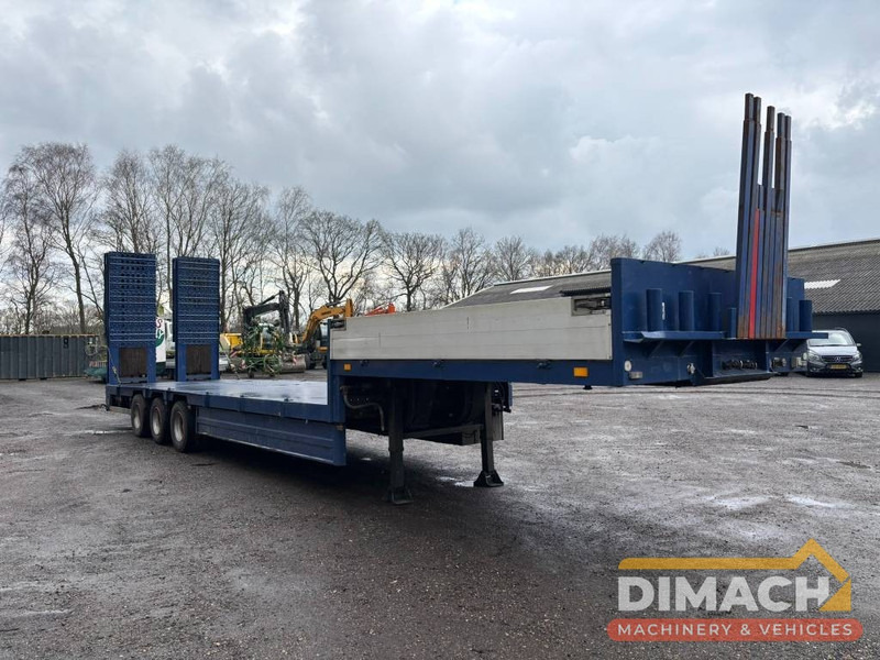 Broshuis Lowloader tieflader 3 assen leaf spring, laadklep - Žemo profilio platforma puspriekabė: foto 4 Broshuis Lowloader tieflader 3 assen leaf spring, laadklep - Žemo profilio platforma puspriekabė: foto 4