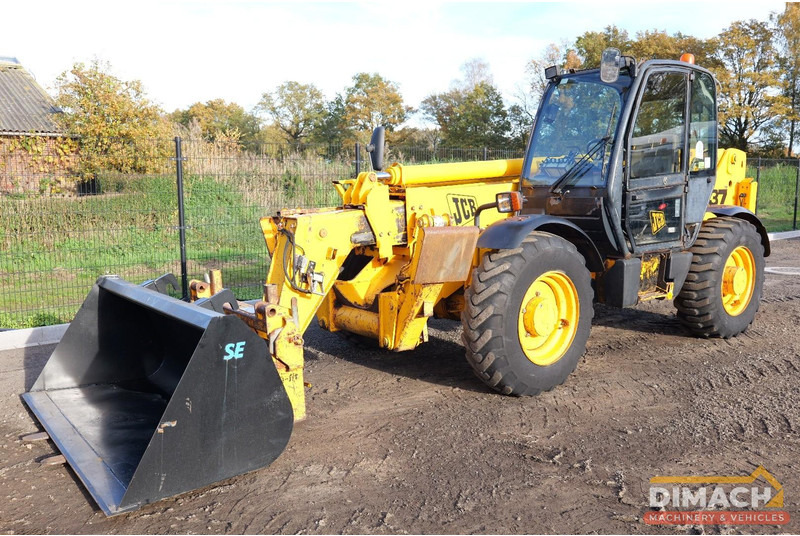 JCB 537 135 JCB verreiker met werkbak op afstandsbediening + nieuwe bak en palletvorken. TOP!! - Teleskopinis krautuvas: foto 5 JCB 537 135 JCB verreiker met werkbak op afstandsbediening + nieuwe bak en palletvorken. TOP!! - Teleskopinis krautuvas: foto 5