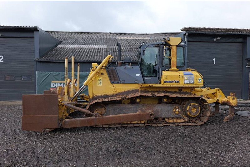 Komatsu D 65 PX-15 E0 ripper - manual engine - 388cm wide - Buldozeris: foto 1 Komatsu D 65 PX-15 E0 ripper - manual engine - 388cm wide - Buldozeris: foto 1