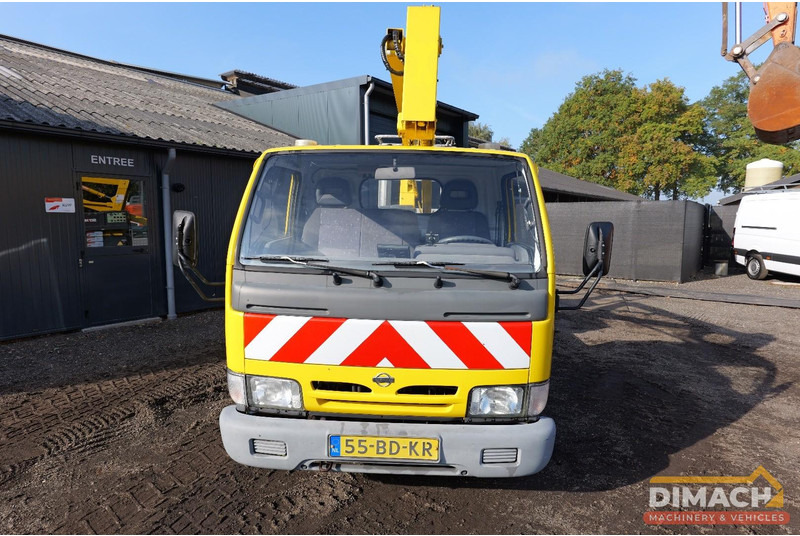 Nissan Cabstar E Sky high autohoogwerker 12meter elektrisch bedienbaar. manbak capaciteit 215kilo - Komercinis automobilis: foto 4 Nissan Cabstar E Sky high autohoogwerker 12meter elektrisch bedienbaar. manbak capaciteit 215kilo - Komercinis automobilis: foto 4