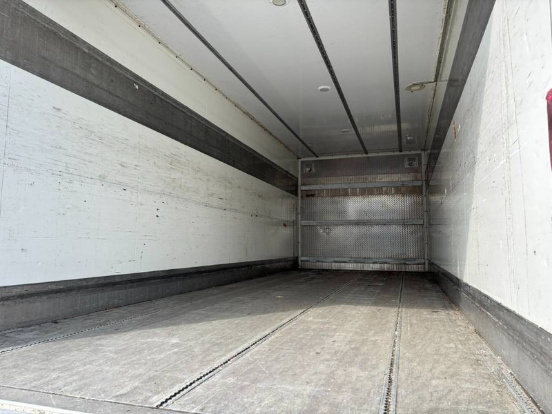 Mercedes-Benz Antos 1833 Euro6 4x2 + anhanger koffer - Furgonas sunkvežimis: foto 5 Mercedes-Benz Antos 1833 Euro6 4x2 + anhanger koffer - Furgonas sunkvežimis: foto 5