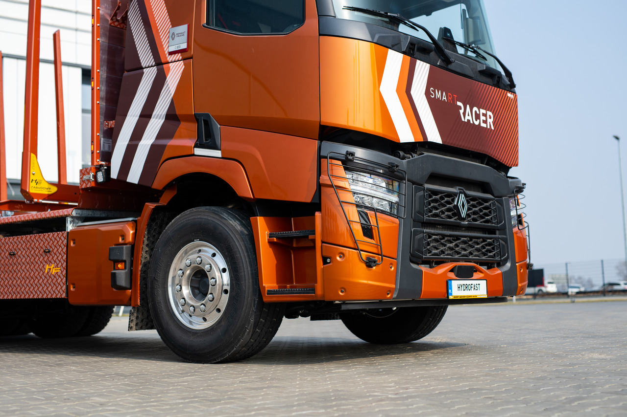 RENAULT TRUCKS C P6X4 Loglift 125 Z 93 C P6X4 Loglift + 125 Z 93 - Miškovežis, Elektrinis sunkvežimis: foto 2 RENAULT TRUCKS C P6X4 Loglift 125 Z 93 C P6X4 Loglift + 125 Z 93 - Miškovežis, Elektrinis sunkvežimis: foto 2