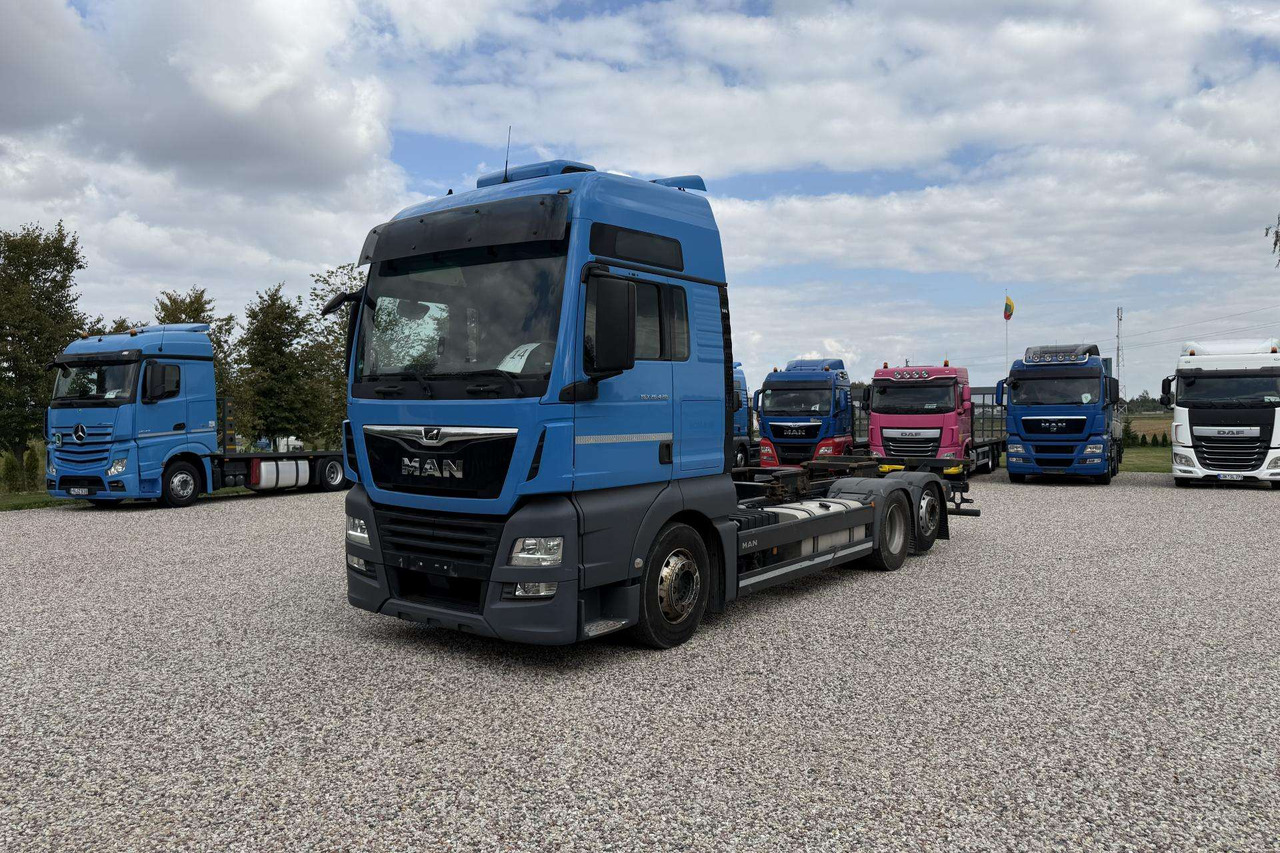 MAN TGX 26.420 - Konteineris-vežimus/ Sukeisti kūną sunkvežimis: foto 2 MAN TGX 26.420 - Konteineris-vežimus/ Sukeisti kūną sunkvežimis: foto 2