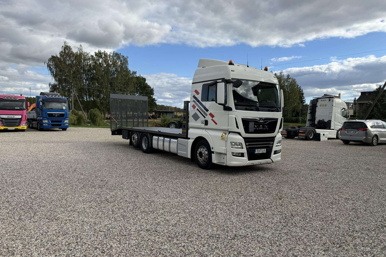 MAN TGX 26.420 - Autovežis sunkvežimis: foto 3 MAN TGX 26.420 - Autovežis sunkvežimis: foto 3