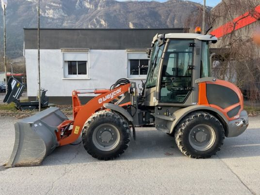 Weycor ar420 - Ratinis krautuvas: foto 1 Weycor ar420 - Ratinis krautuvas: foto 1