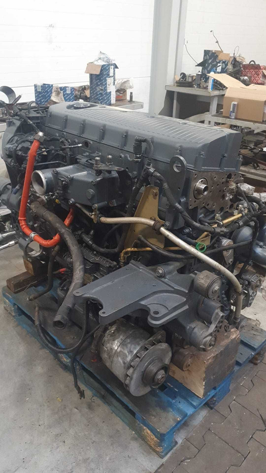 Blok silnik Cursor 9 euro 6 5 Gwarancja Montaz Class Case New Holland - Variklis: foto 1 Blok silnik Cursor 9 euro 6 5 Gwarancja Montaz Class Case New Holland - Variklis: foto 1