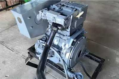 Regeneracja Remomty silnik DEUTZ BF D F TBD TCD TD 4M 6M 8L V12 V10 V8 - Variklio remonto komplektas - Sunkvežimis: foto 5 Regeneracja Remomty silnik DEUTZ BF D F TBD TCD TD 4M 6M 8L V12 V10 V8 - Variklio remonto komplektas - Sunkvežimis: foto 5