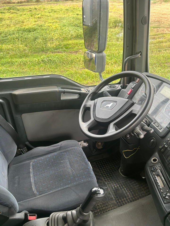 MAN TGA 26.310 - Tentinis sunkvežimis: foto 3 MAN TGA 26.310 - Tentinis sunkvežimis: foto 3