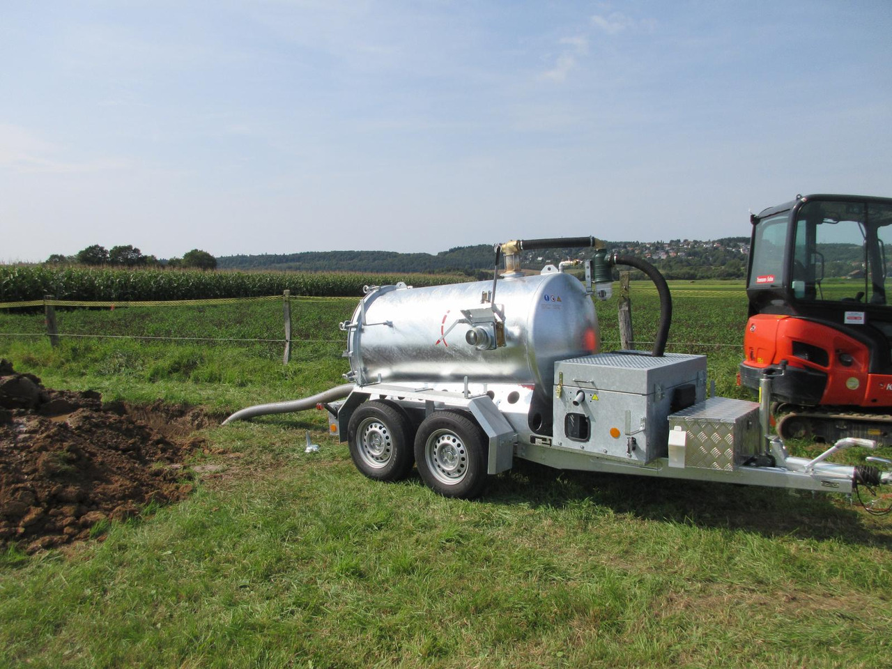 M-Vac 1500 / vacuum system for absorb mud and liquids - Asenizatorius: foto 2 M-Vac 1500 / vacuum system for absorb mud and liquids - Asenizatorius: foto 2