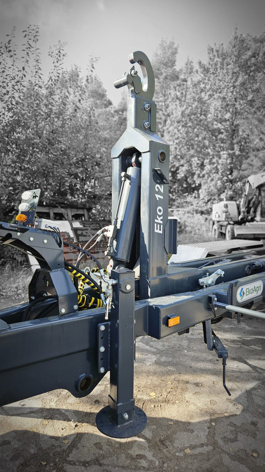 EkoAgri Hakenliftanhänger / Hooklift trailer / Remorque porte caisson / Remolque con gancho / Rimorchio a gancio / Przyczepa hakowa 12 t - Traktorinė priekaba: foto 4 EkoAgri Hakenliftanhänger / Hooklift trailer / Remorque porte caisson / Remolque con gancho / Rimorchio a gancio / Przyczepa hakowa 12 t - Traktorinė priekaba: foto 4