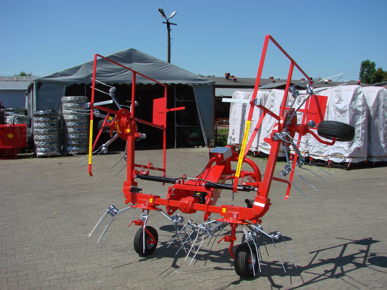 JAR-MET Schwader / Tedder / Faneuse / Przetrząsacz 5,2 m - Šieno grėblys/ Vartytuvas: foto 5 JAR-MET Schwader / Tedder / Faneuse / Przetrząsacz 5,2 m - Šieno grėblys/ Vartytuvas: foto 5