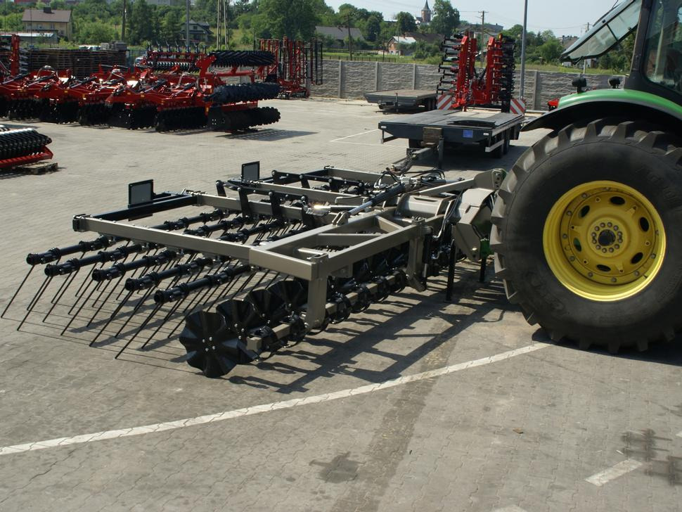ROLEX Mulchegge / Mulch harrow / Herse de déchaumage / Erpice pacciamante / Борона для мульчирования / Brona mulczowa 7,5 m - Spyruoklinės akėčios: foto 5 ROLEX Mulchegge / Mulch harrow / Herse de déchaumage / Erpice pacciamante / Борона для мульчирования / Brona mulczowa 7,5 m - Spyruoklinės akėčios: foto 5