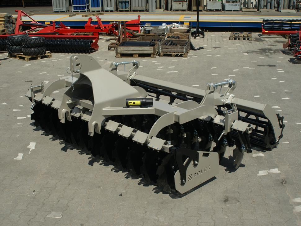 ROLEX Scheibenegge / Disc harrow / Dechaumeur à disques / Erpice a dischi / Дисковая борона / Brona talerzowa 3 m - Diskiniai skutikai: foto 1 ROLEX Scheibenegge / Disc harrow / Dechaumeur à disques / Erpice a dischi / Дисковая борона / Brona talerzowa 3 m - Diskiniai skutikai: foto 1